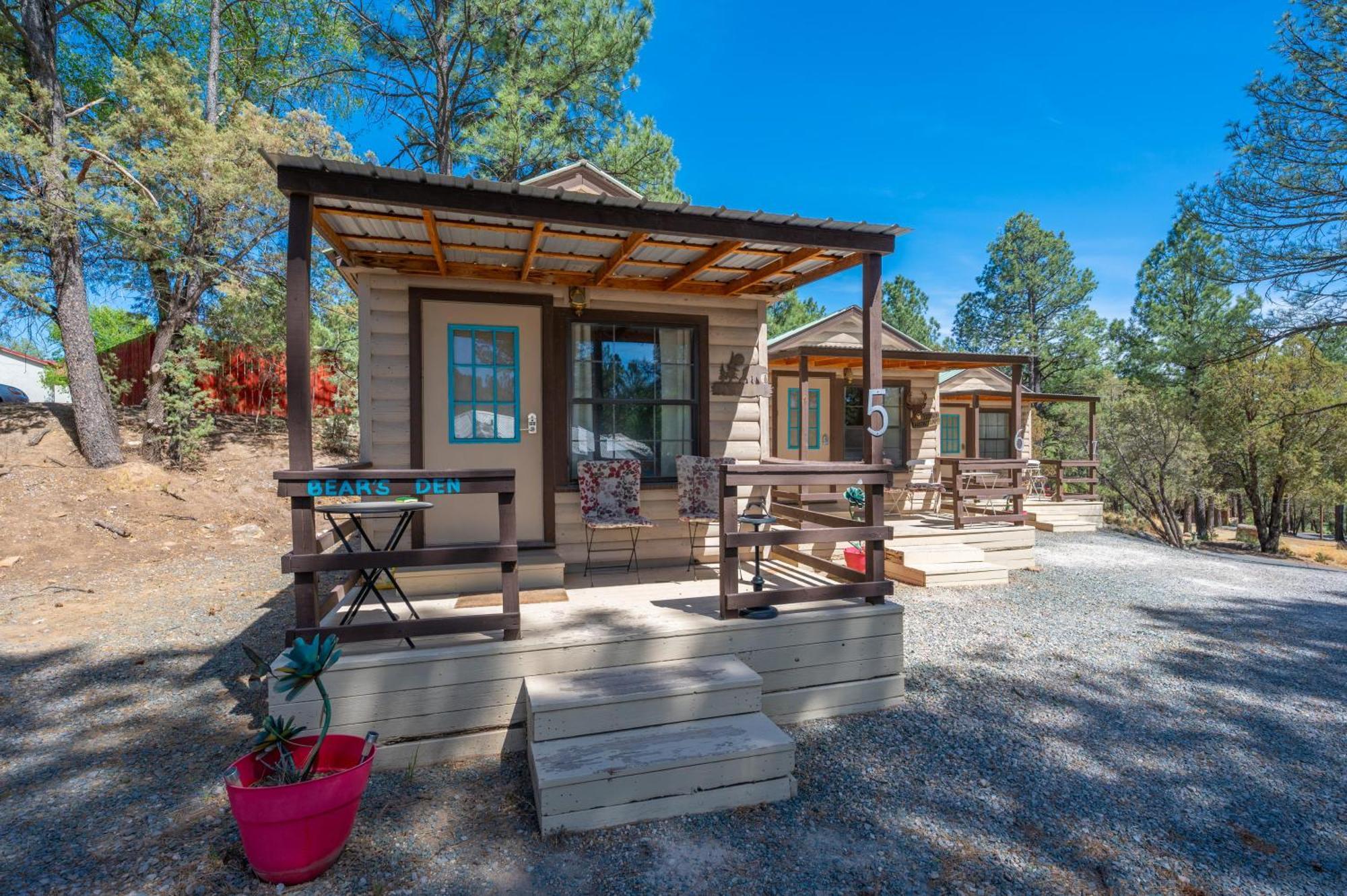 Enchanted Hideaway Cabins And Cottages Ruidoso Exterior photo