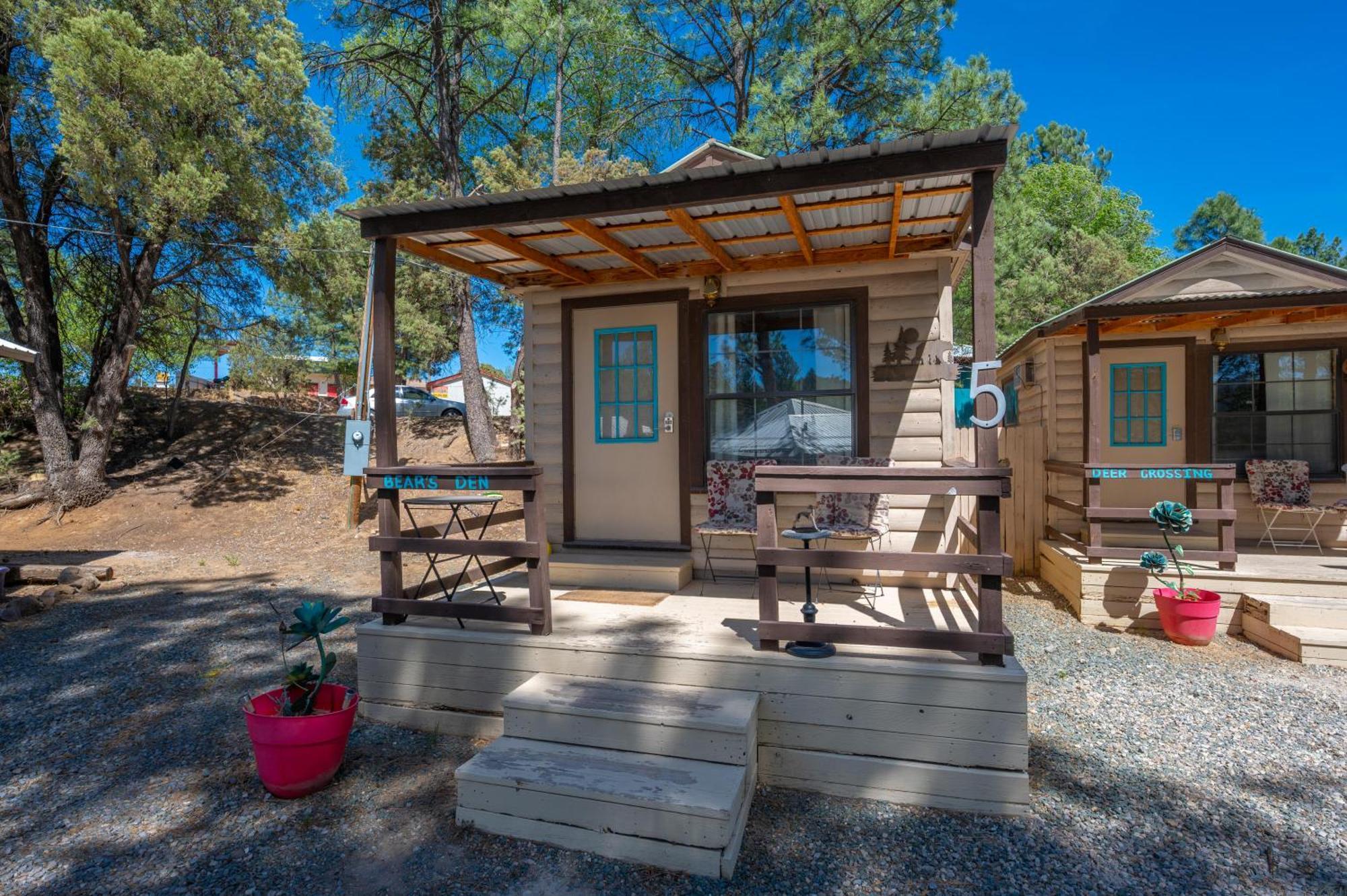 Enchanted Hideaway Cabins And Cottages Ruidoso Exterior photo